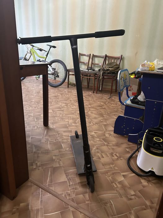 Трюковой самокат Rideoo Flyby Pro Street L black