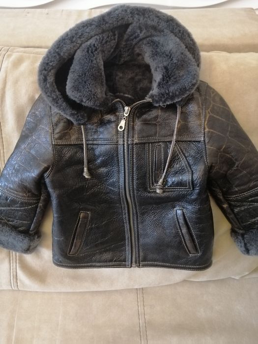 Продам нову натуральну дубленку