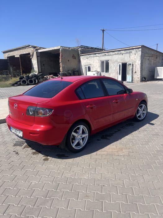Продам Мазда 3 бк 2005 гола автомат 1.6 бензин