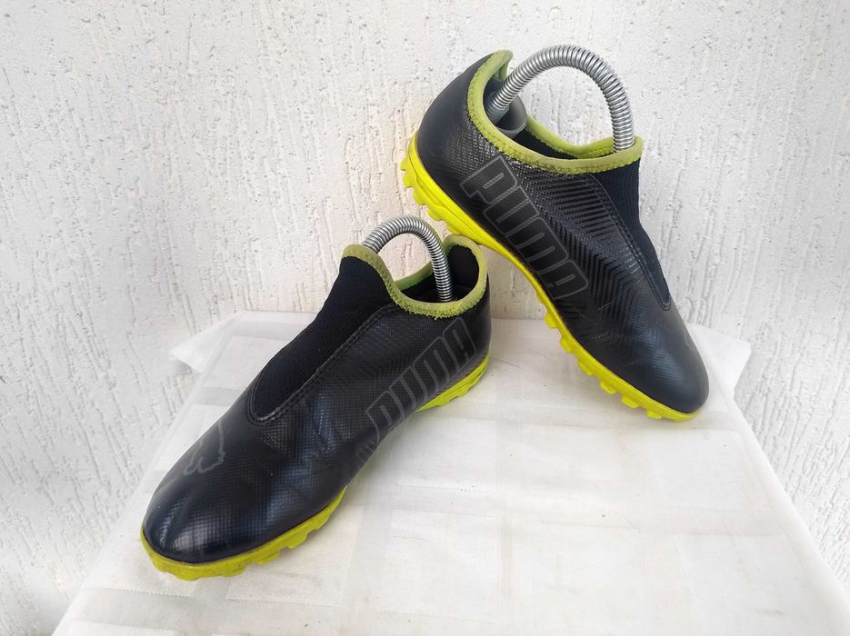 Футзалки,бутси,сороконожки Puma finesse astro turn р.32