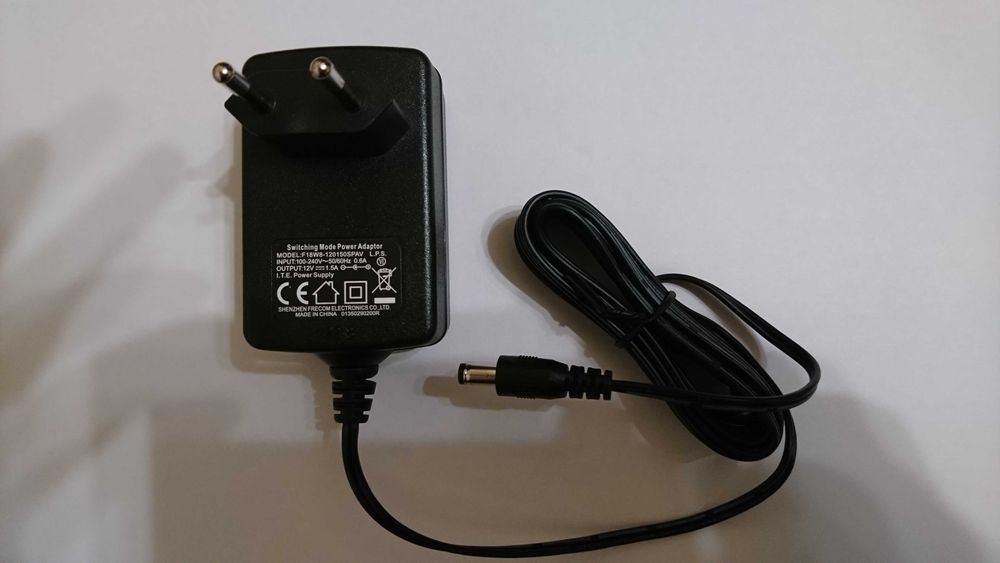 Блок питания, блок живлення (12V, 1,5A) MikroTik