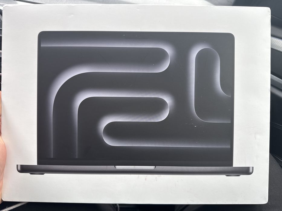 Macbook Pro M5 16 GB 1 TB 14 “