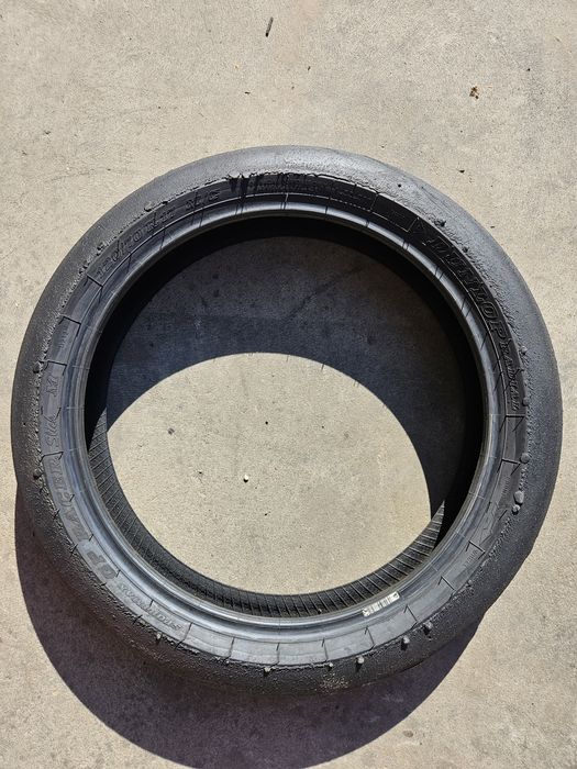 Dunlop GP Racer Slick 120/70R17 Dot 4823 Nr 1398