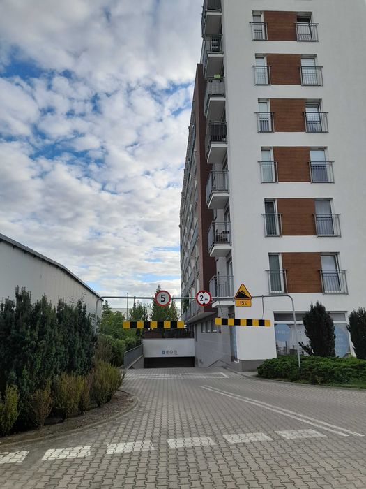 Miejsce postojowe z przedłużeniem, ul. Hawelańska 6 - Widok 5