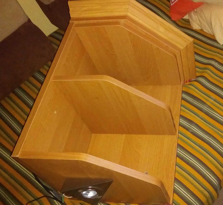 Szafka wisząca narożna