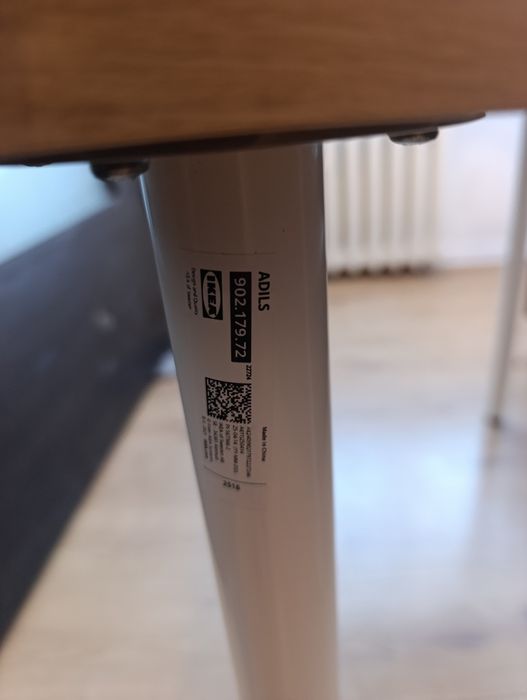 nowy stolik/ biurko IKEA Adils