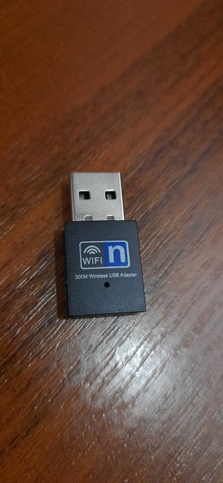 Wifi адаптер RTL8192EU.