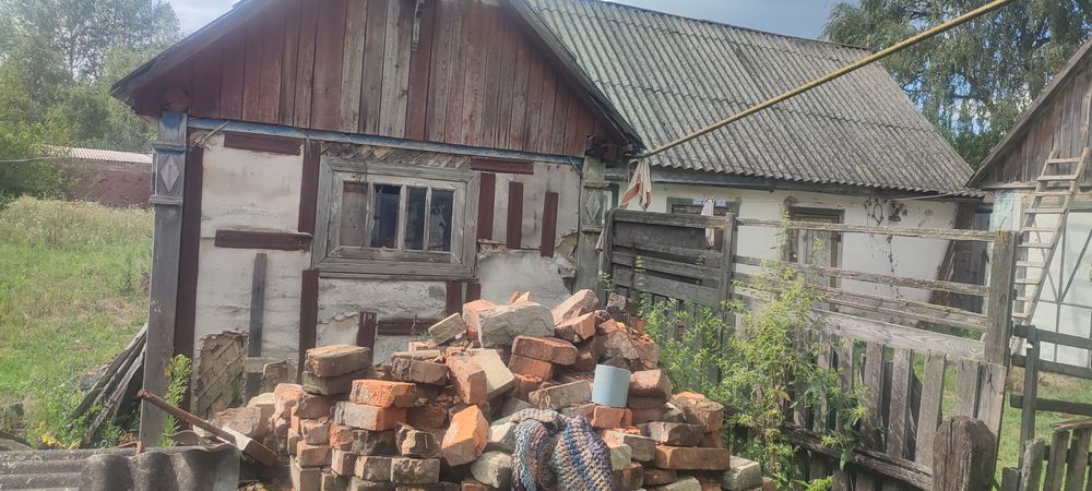 Продається домогосподарство