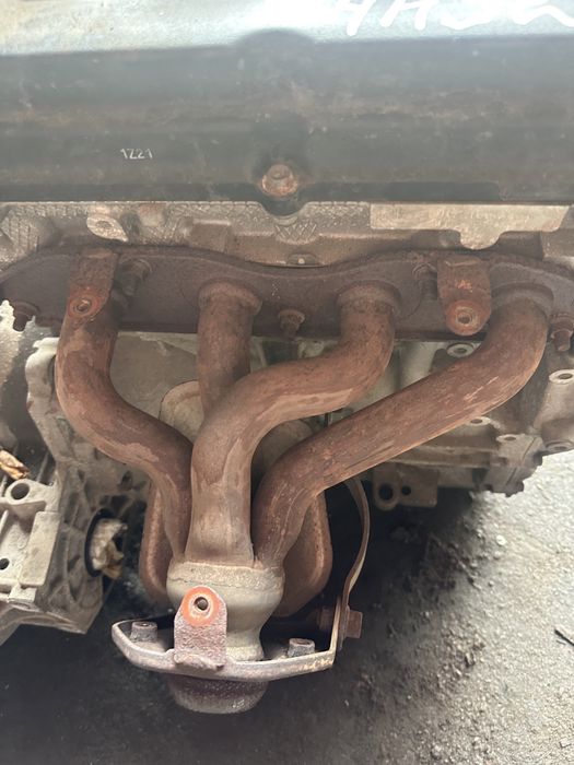 Колектор випускний Mitsubishi ASX 1.6 10-18 1555A553 Мітсубісі АСХ