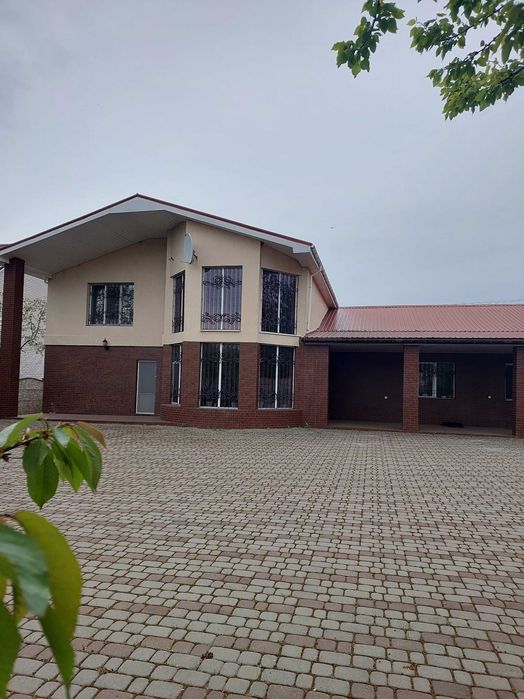 ЗДАМ 2-поверховий будинок. с.Шевченка Дніпропетровська обл.