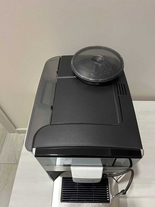 Кавова машина, кавоварка Siemens EQ.6 Plus s300, повне ТО