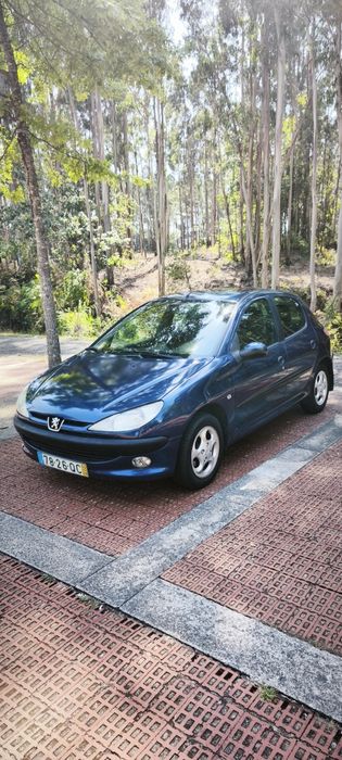 Peugeot 206 ano 2000