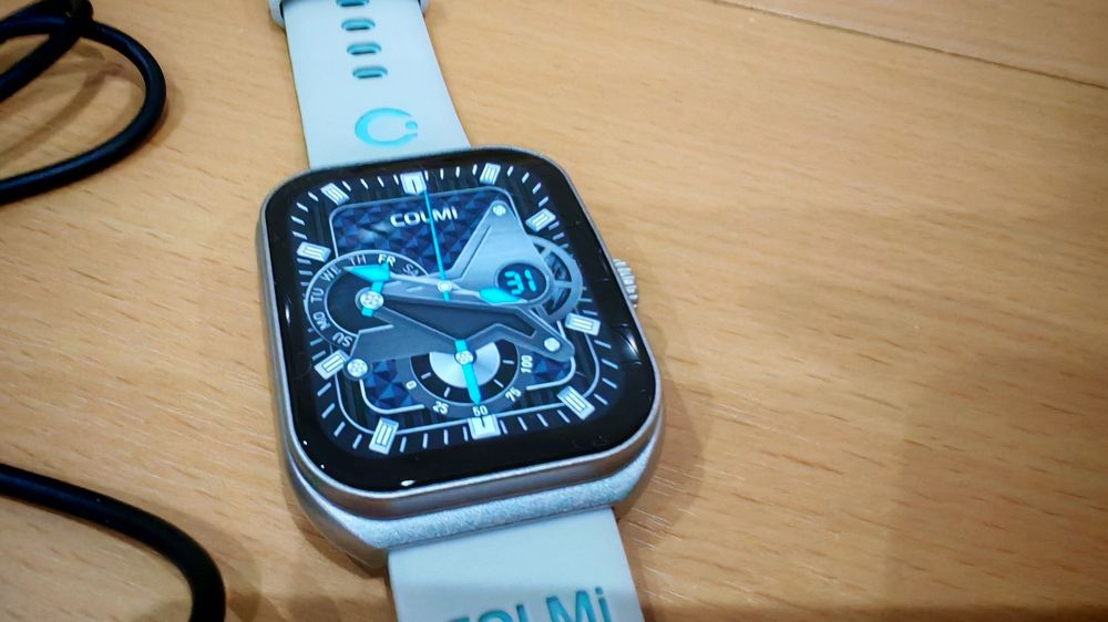 Colmi P86 - Smartwatch - Chamadas alta voz