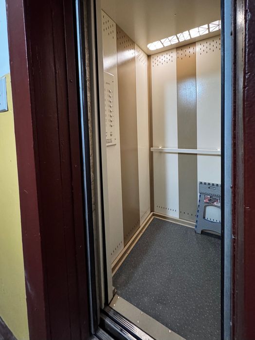 Продаж Бульвар Славы, 3 ком.квартира, Победа-5