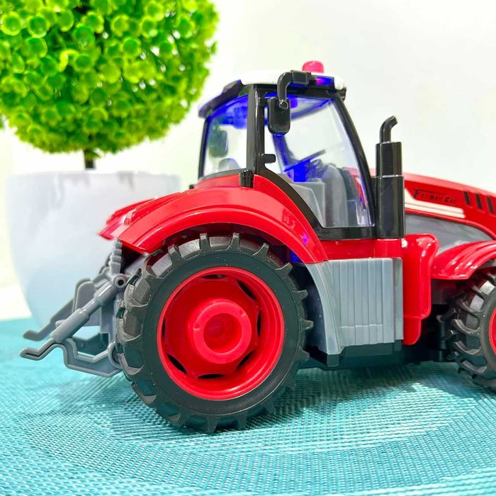 Трактор на радіокеруванні масштаб 1:24 підсвічування Червоний (HJ8011)