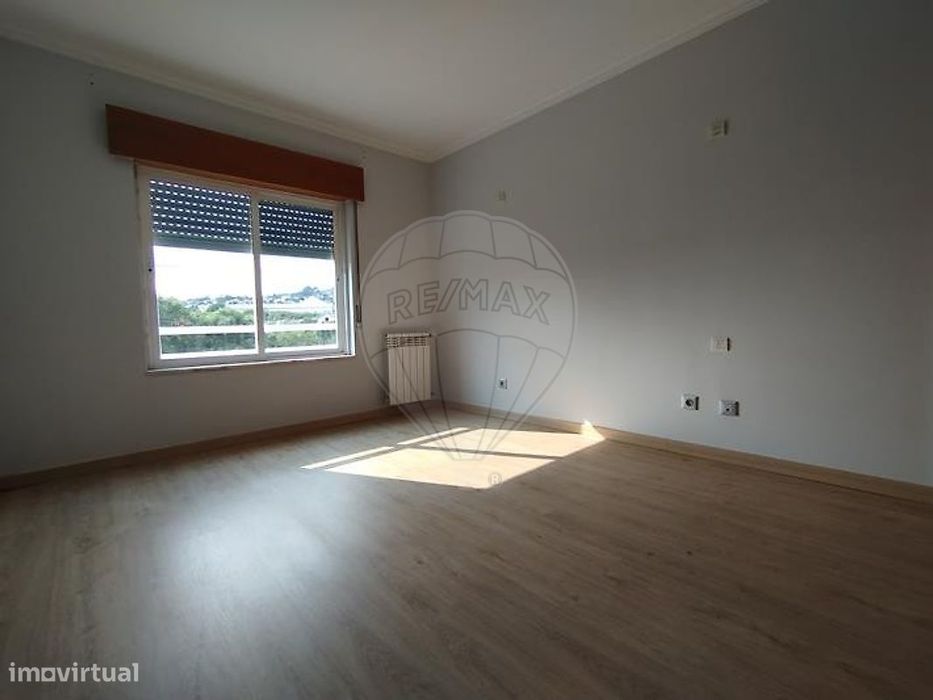 Apartamento T2 para arrendamento