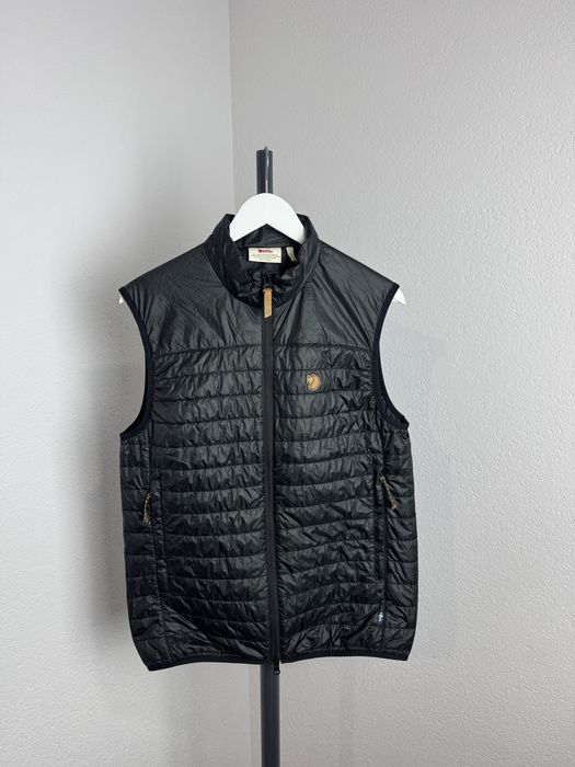 Безрукавка,жилетка Fjallaraven,arcteryx,ortovox,moutain