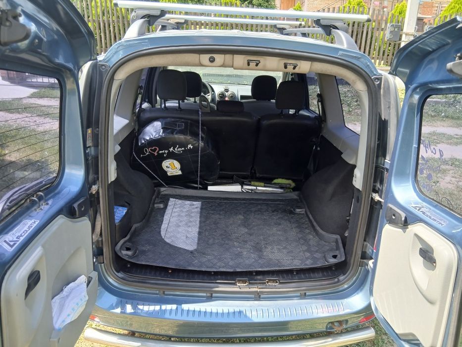 Продаю Renault Logan MCV