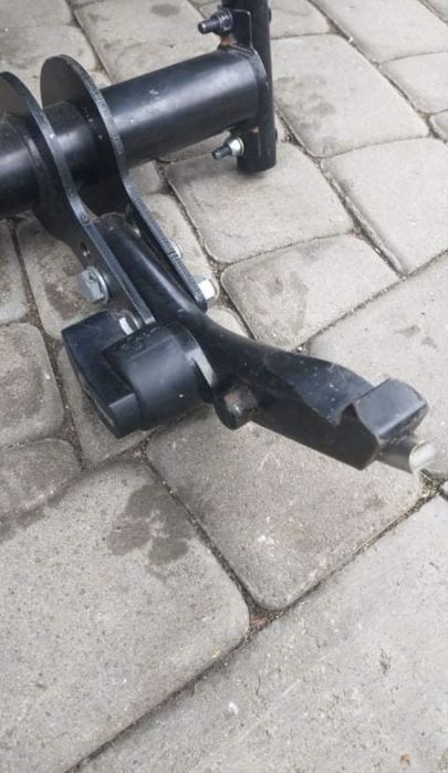 Bagaznik platforma rowerowy thule Rav4 na 2 rowery