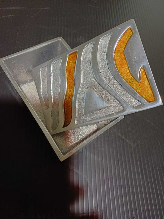 Caixa Decorativa em Alumínio