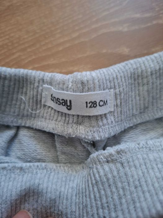 Krótkie spodenki i Koszulka długi rękaw 128
