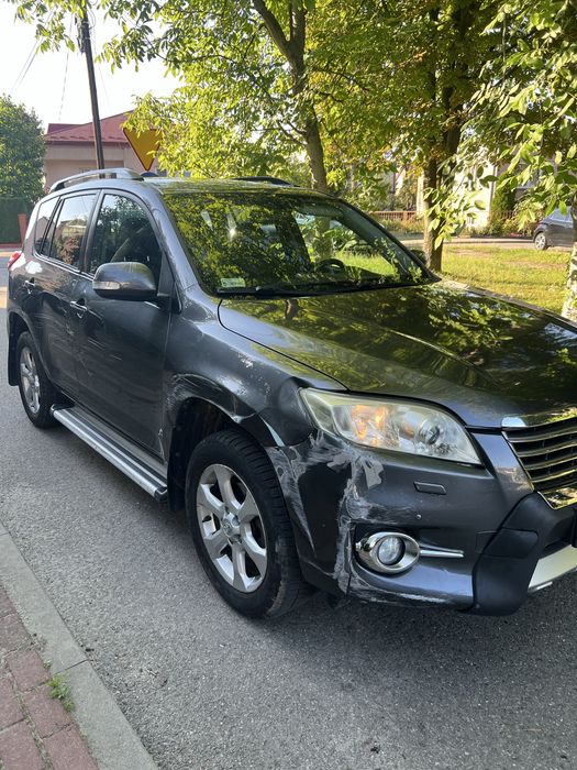 Toyota RAV-4