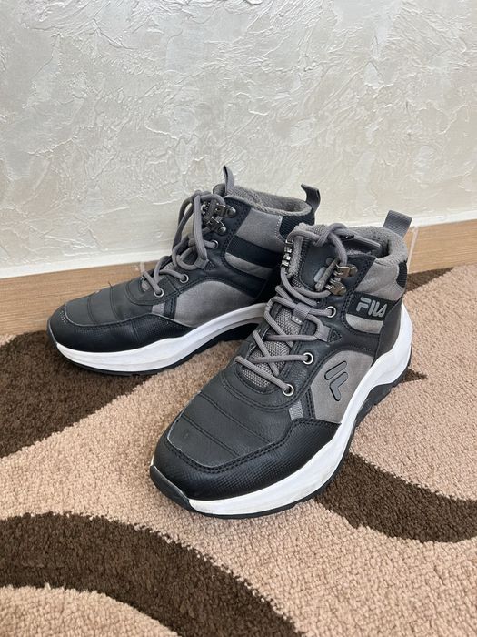 Кросівки єврозима 39 р