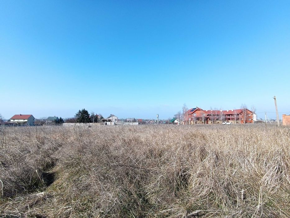 У продажу три суміжні ділянки в селі Санжійка 320 м до моря