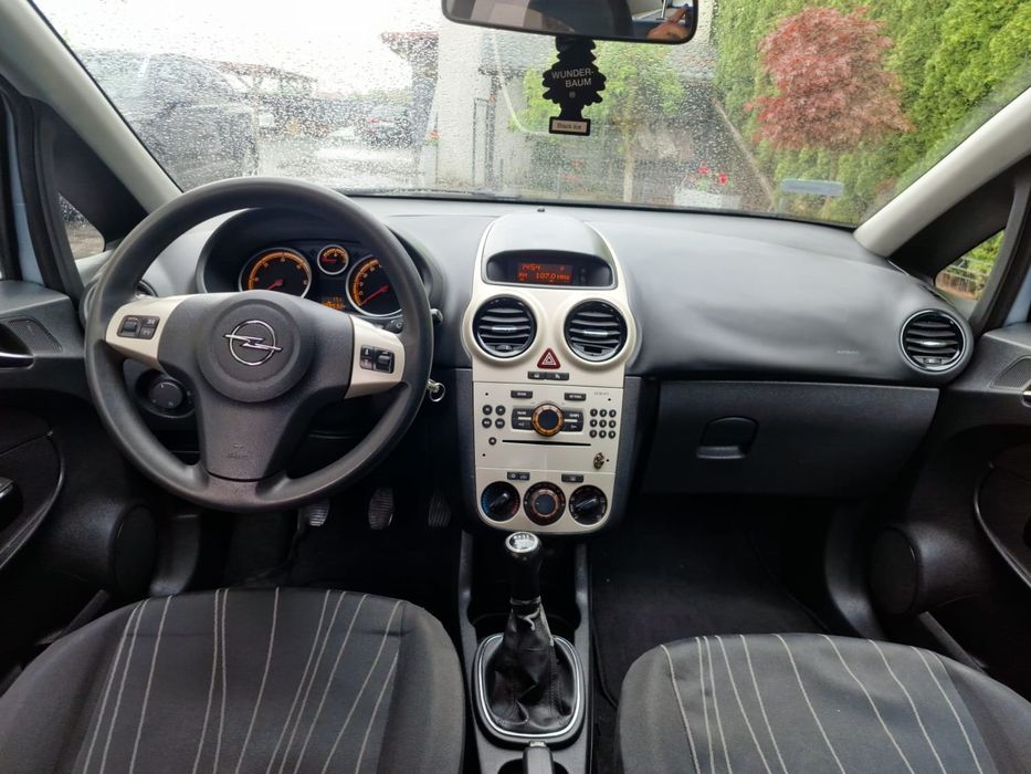 Opel Corsa 1.3td 2007r Doinwestowane w pełni sprawny