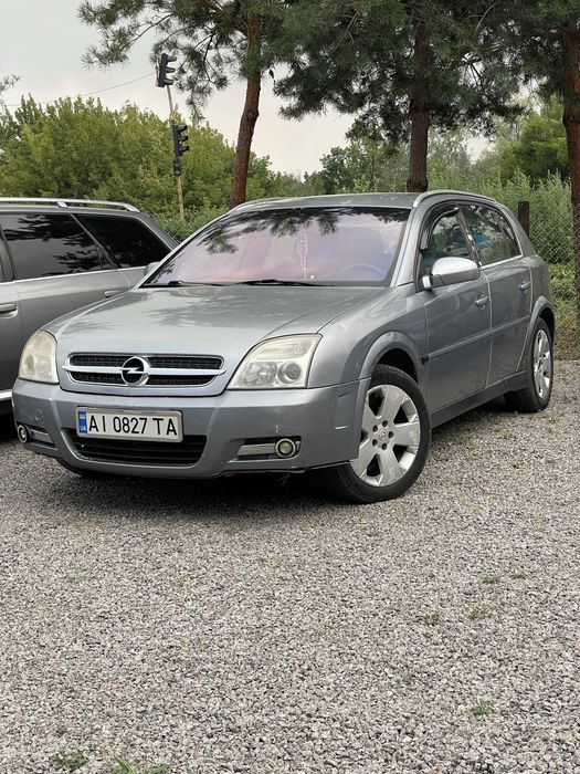 В продажі на Lotus Auto Hub (Opel Signum)