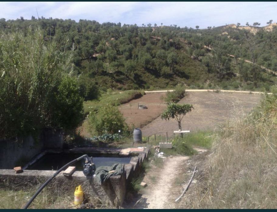 Vendo Casa Devoluta e terrerno 2750m2