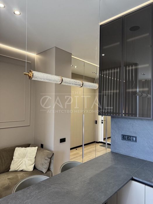 Продаж 1-кімнатної квартири в ЖК Delmar, 37 м², дизайнерський ремонт