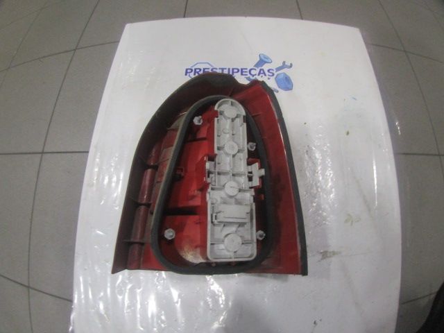 Farolim esquerdo AUDI A4 Avant (8D5, B5)