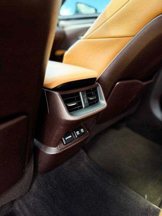 Lexus ES 2021 300h e-CVT
