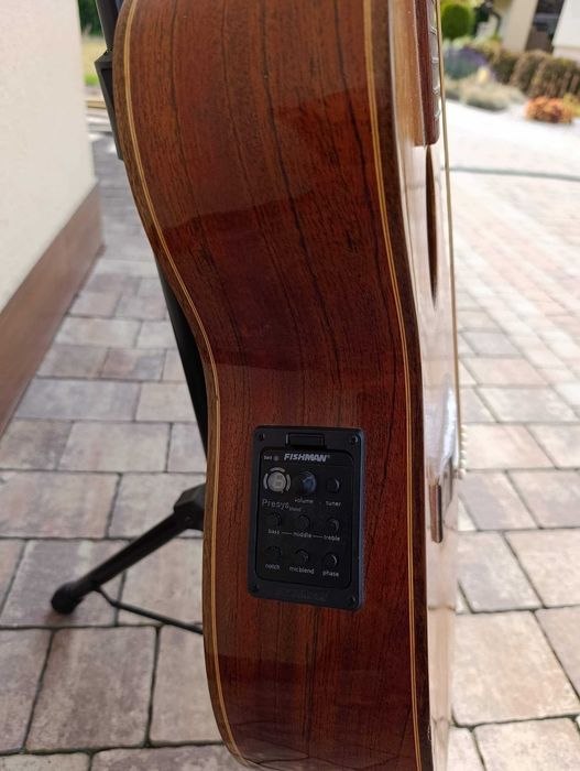 Gitara elektroakustyczna lutnicza Minh Hằng Guitar + Fishman Presys Blend