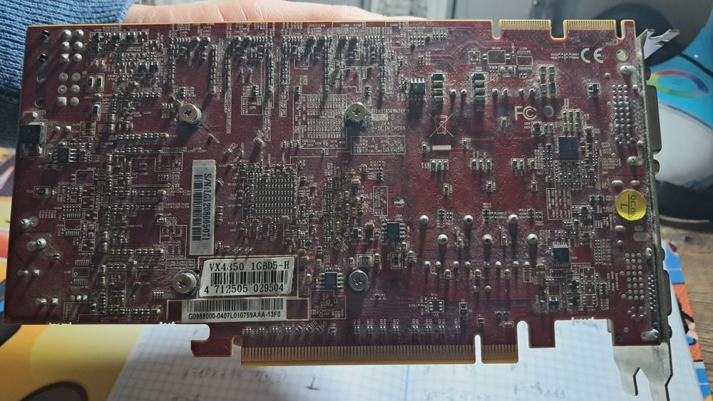 Karta graficzna  radeon vx4350 1gb