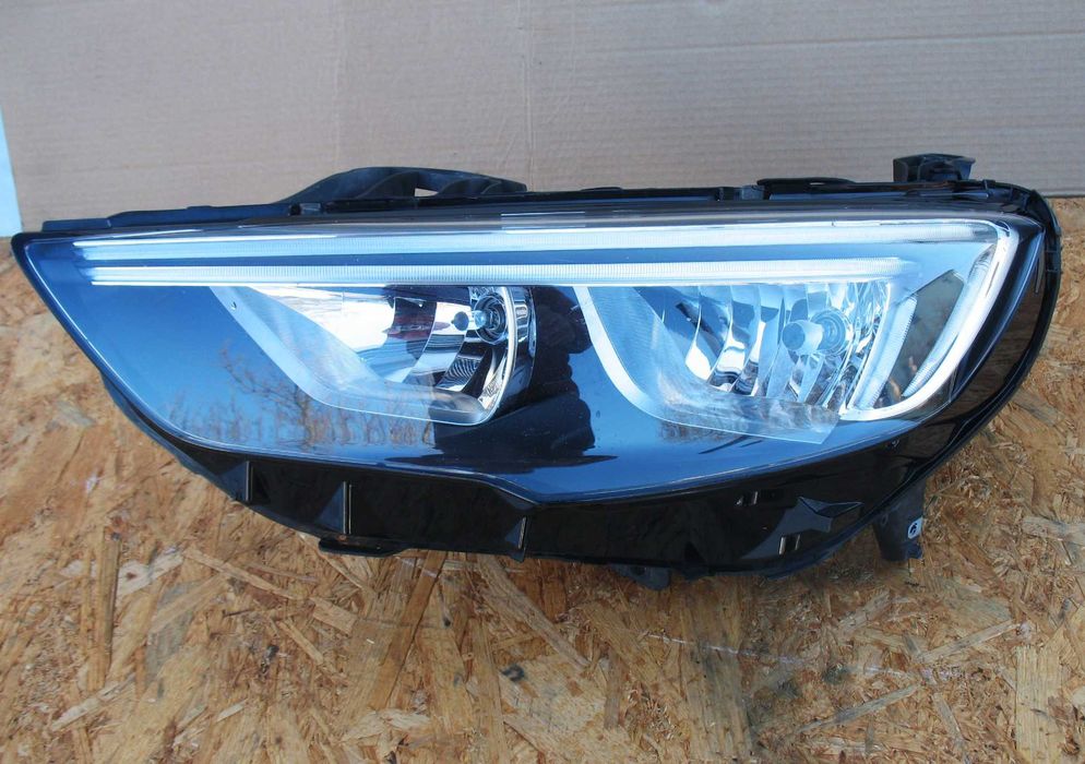 Opel Insignia B lampa przód lewa zwykła H7 led Oryginał