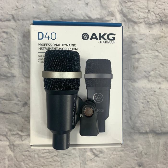 AKG D40   “NOVO”