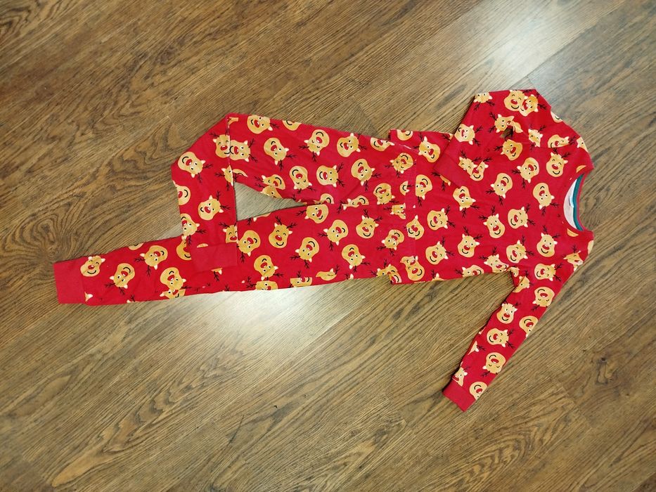 Piżama dziecięca nowa świąteczna 122/128