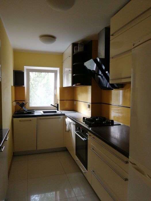 W parku 3 pok oddzielne / kuchnia z oknem/ balkon /moskitiery - Widok 6