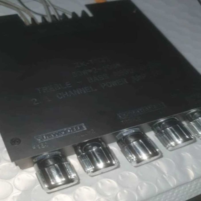 Hi-Fi Усилитель звука мощность 200W на 2.1 аудио канала підсилювач