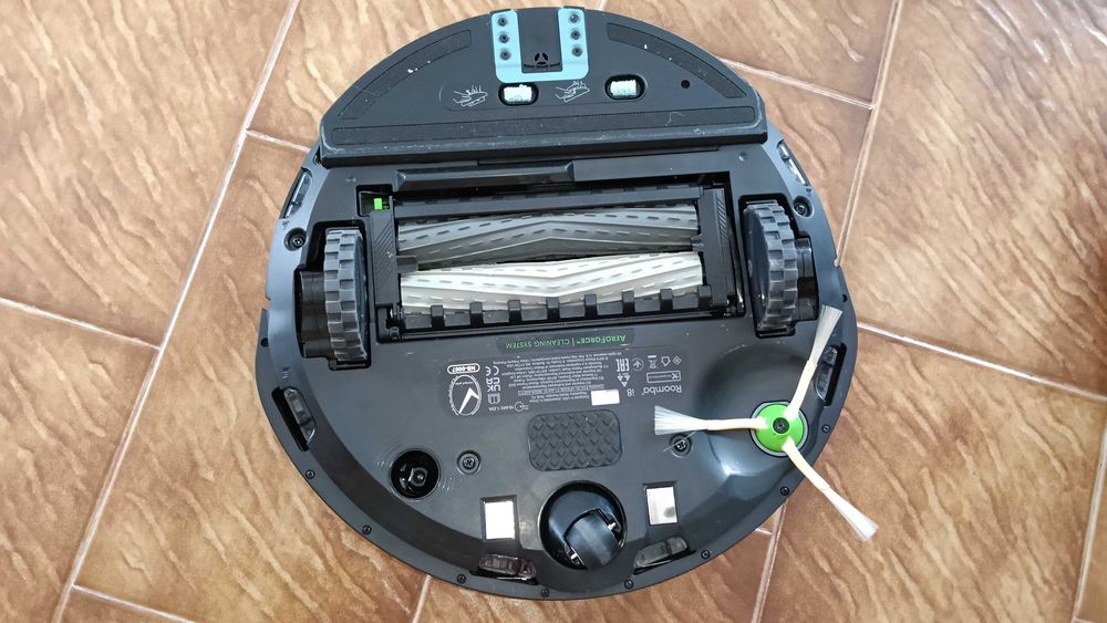 Aspirador iRobot Roomba Combo i8