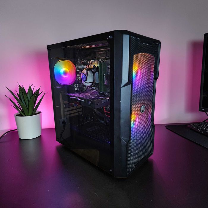 Komputer Gamingowy | INTEL | RX 570 4 GB | 16 GB RAM | Gotowy Do Gry |