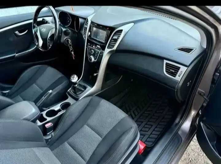 Hyundai i30 2014