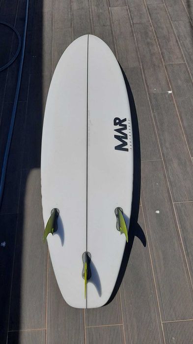 Prancha Surf Mar Surfboards 6'0 MG9 + quihas FCS performer M