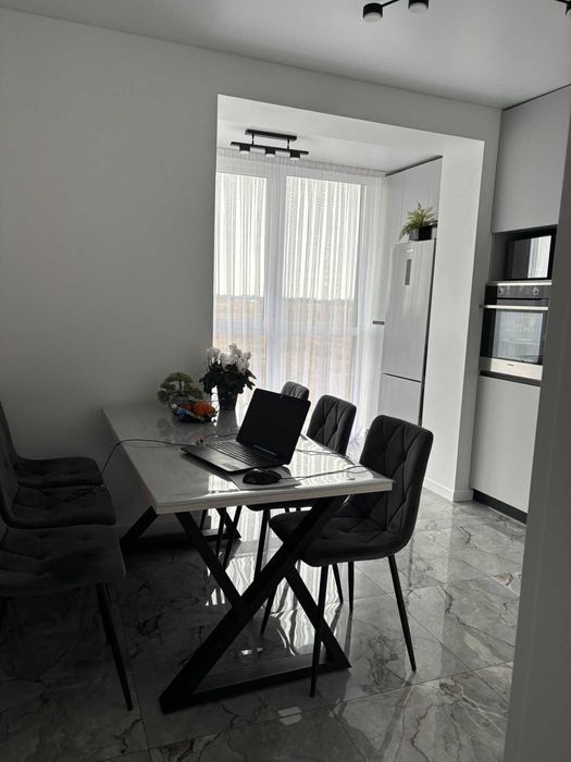 ЖК Італійський 2-кімнатна новобудова  з ремонтом Власник