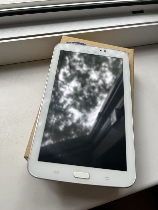 Продам планшет Samsung Galaxy Tab 3