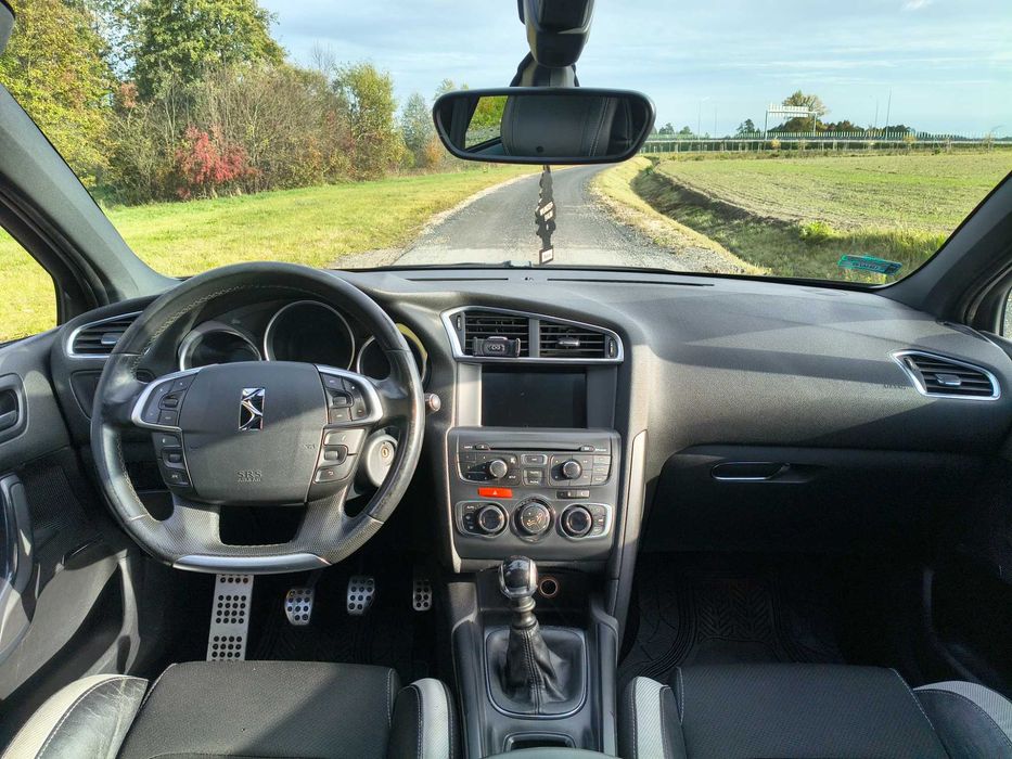 Citroen DS4 1.6ehdi 2012