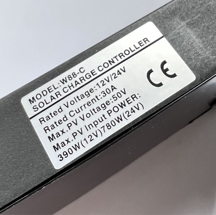 PWM контроллер заряда сонячної панелі 30A 12/24 В