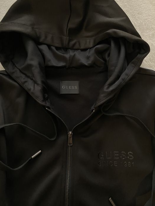 Nowa GUESS czarna bluza damska